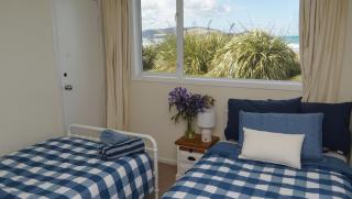 Hideaway Beach Cottage - 3