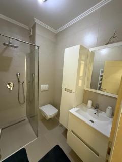 Mimi's Place - 4