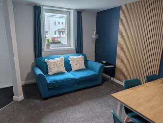 Stylish town flat in Bude, with secure parking - 9
