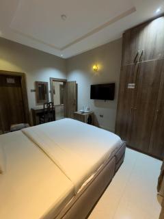 Zamin Suites - 5