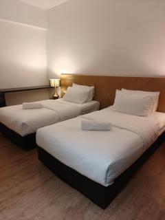 SF Roomstay - 7