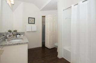 3 Bedrooms 2 Bathrooms West Lucaya 3216 Cp - 3