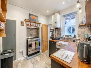 4 Smiddy Hill - 5