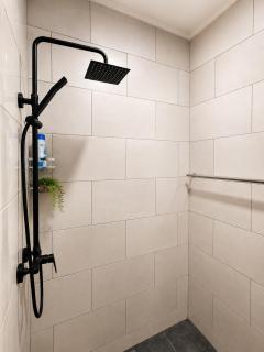 Modern Comfort Studio Fast WiFi AC North Paramaribo - 1