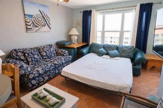 EZ Beach Access Great Family Condo SpaceX view - 3