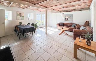 Beautiful Home In Vejle With Wifi - 9