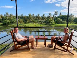 Lake Forest Cabana - 9