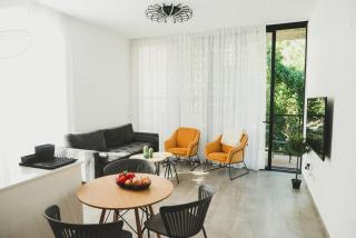 Carmelmarket Luxury One Bedroom Apt By Localz - 6