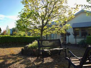 Manderley Park Farmstay B&B - Buln Buln - 5