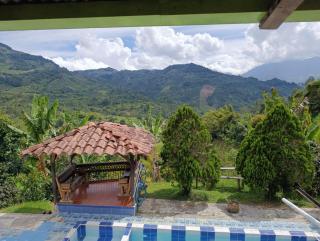 Finca de las banderas - 2