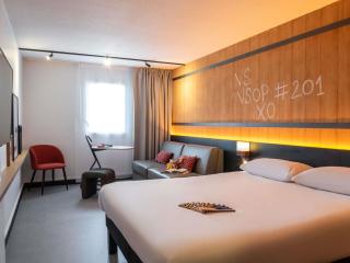 Ibis Styles Cognac - 1