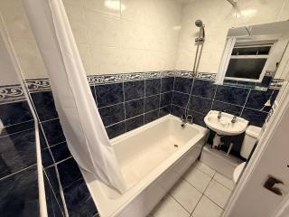 City Centre Fun Pad - PS5, Darts & Ultra Wi-Fi - 6