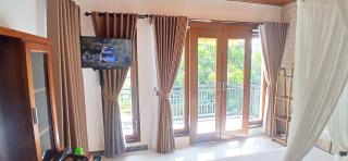 Adyara Homestay - 8