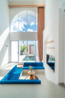 Luxury 1 BR Villa with Pool View & Jacuzzi - 9
