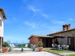 Apartment in Sant'Angelo near Medieval Town - 2