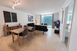 4 bed full condo in Miami with skyline & sea view - 4