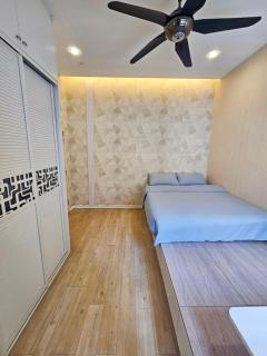 Large Group KTV Stay, Near Setia Alam, Klang - 5