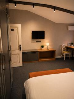 Central Department Hotel - 8