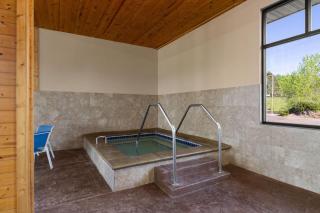 Baymont by Wyndham Oacoma - 4