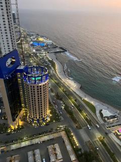 شقةباإطلالة بحرية برج داماك Damac AlJawharah Tower - 8