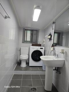 NEW 7 minute walk from Seongsu Station, Seoul Forest, Yeonmujang-gil, Olive Young N - 5