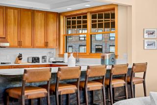RMR: Cody House B Condo in Teton Village - 1