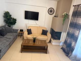 Dimopoulos House - 0