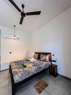 Saffron Swell Villa - 7