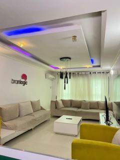 1 Bedroom Luxury 1BR Suite - 0
