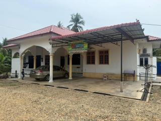 D'Alhamdulillah Homestay - 4