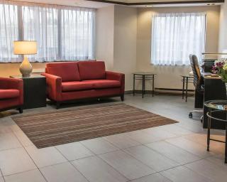 Comfort Inn Thunder Bay - 9
