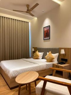 The Shivanta Inn - 4