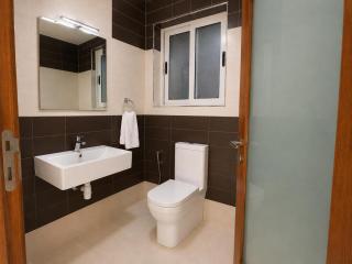2-Bedroom Apartment with Balconies in the Heart of Bugibba - 5