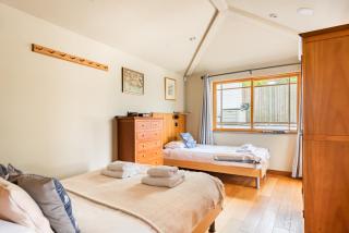 White Star Cottage - 3