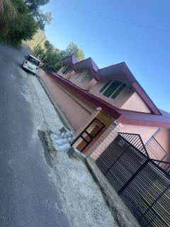 Yalisha Shimla with valley views with parking - 7