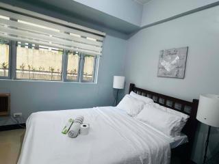 Morgan Suite BGC shortwalk8 Venice Mall with City View - 7