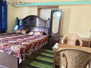 Mohana Nest Home Stay - 9