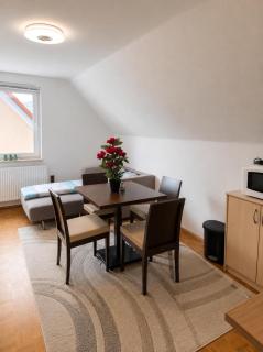 Zentrale Unterkunft mit Parkplatz inklusive - 8