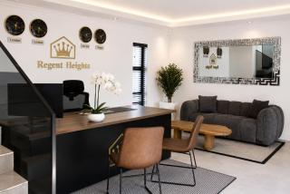 Regent Heights Hotel - 8