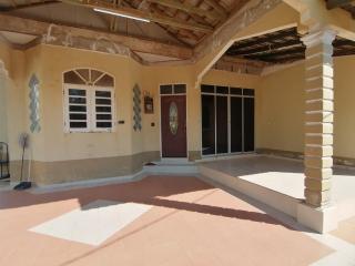 FBS Guesthouse Dungun - 8