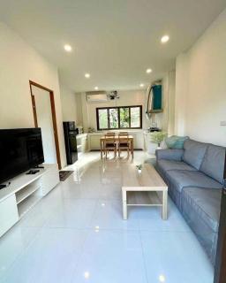 PJ House by Julie PC - 5