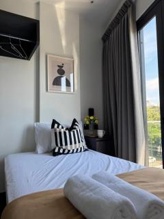 545 Residences - Extended stay property-- Min 6 nights - 6