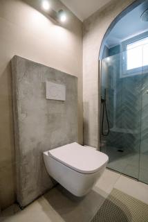 Benjamin Luxury Suite by The Eustas - 3
