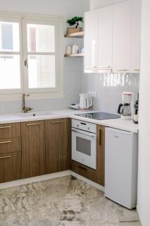 Benjamin Luxury Suite by The Eustas - 7