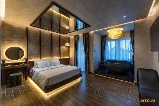 Midas Hotel 2 - 3