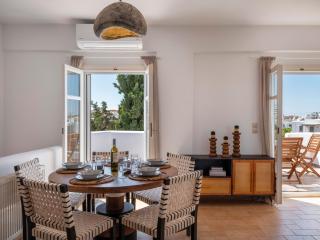 Valeli Maisonette - 3BR & parking in the center - 9
