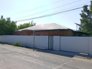 Atom Haus - 2