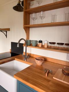 Shepherds Hut - 1
