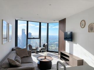Luxuries & stylishly designed 2 BR apartment - Melbourne - 7