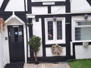 Cornerstone Tudor - 0